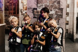 Факторія Factoria випускний Люблін свято для дітей для підлітків квести атракціони розваги для школярів лазертаг