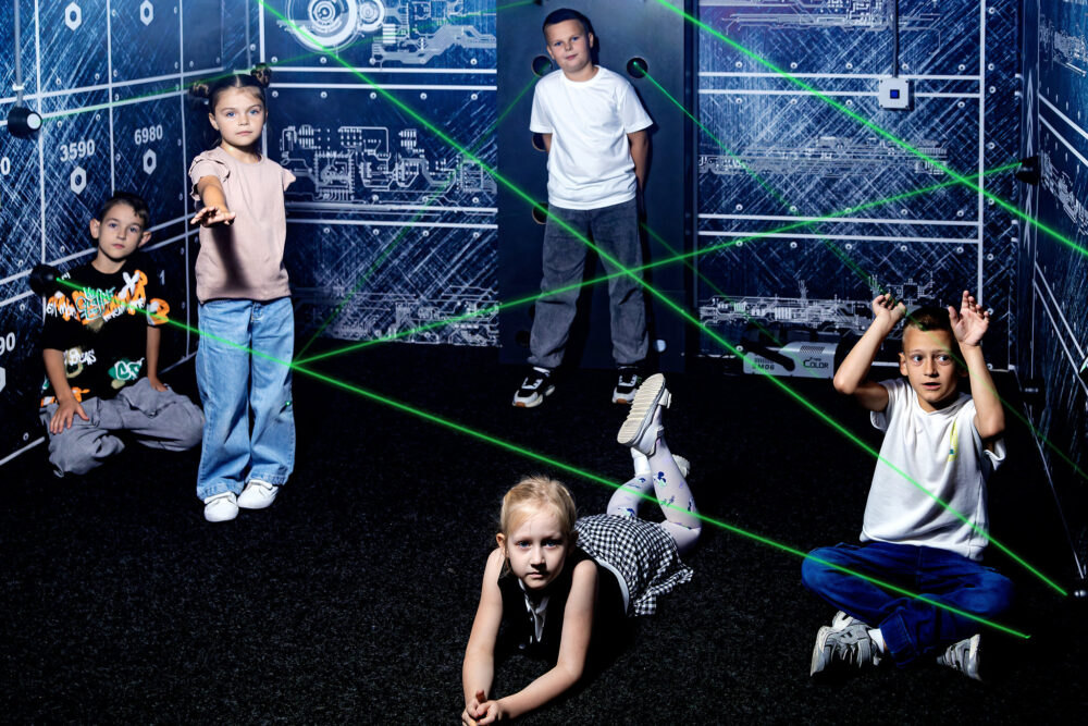 atrakcją Laser Tag, wygodna propozycja dla szkół, Laser Tag dla grup szkolnych